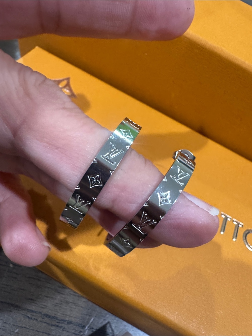 Accessories subcategory - Picture 3 of 4